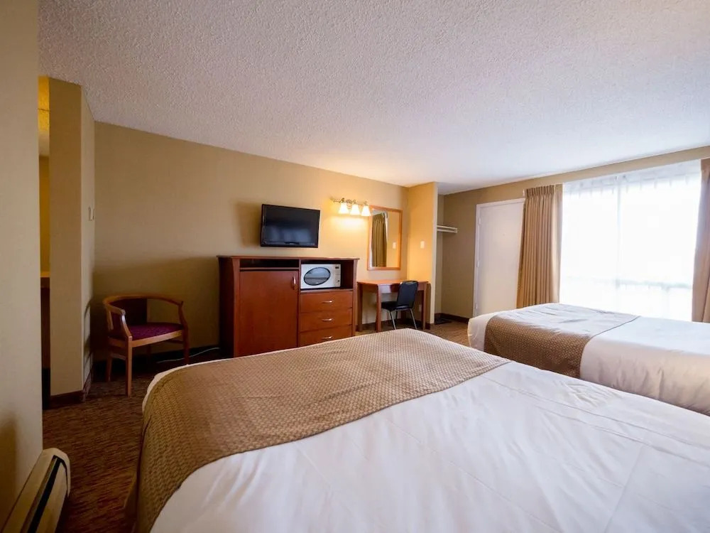 West Edmonton Motor Inn