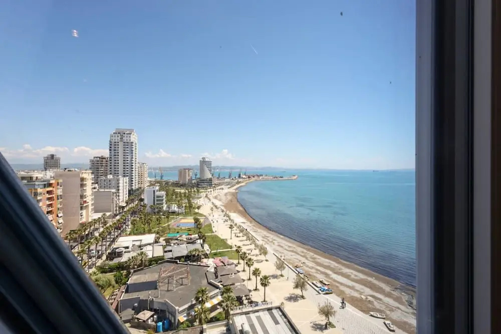 Grandstay Sea Penthouse 03