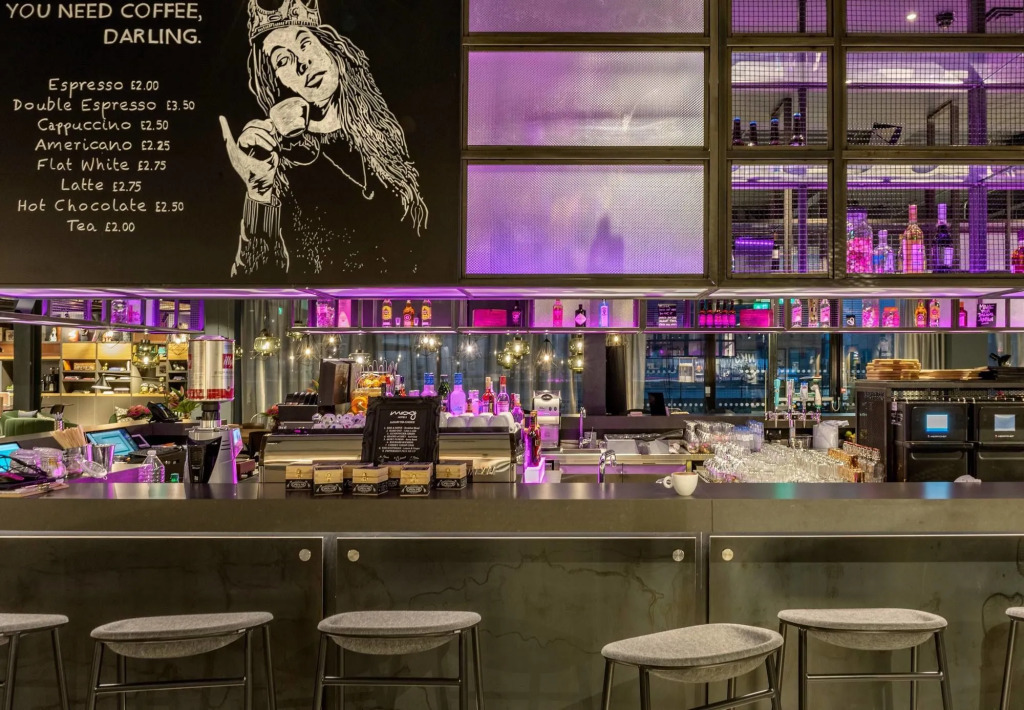 Moxy London Heathrow Airport