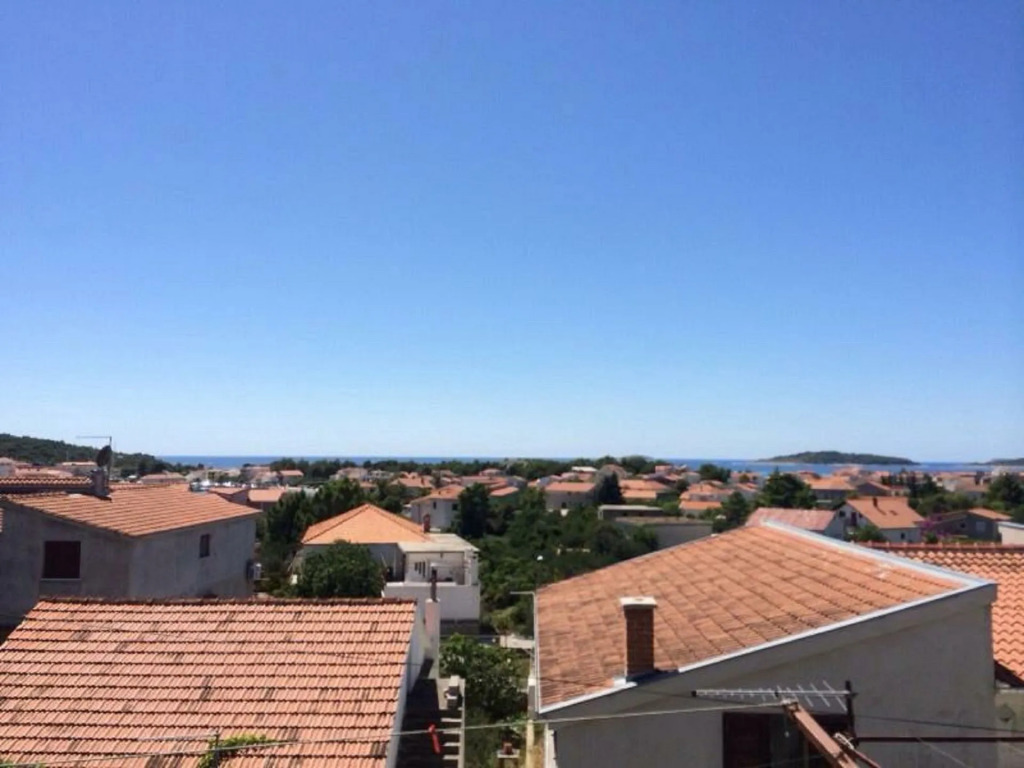 Apartment Josip - with parking: A2 Rogoznica, Riviera Sibenik