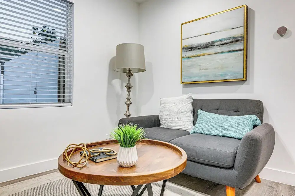 Extended Stay in LA! Cozy Home 3 Mi to Downtown