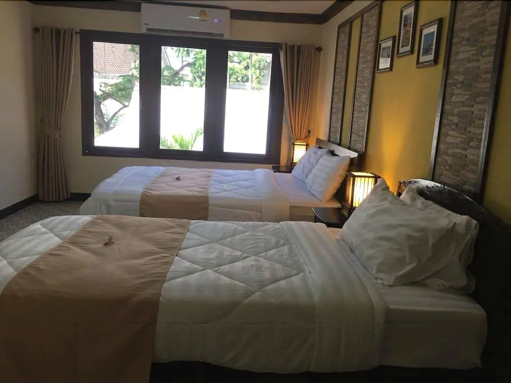 Boutique Hotel & Restaurant, Jaidee Bamboo Huts