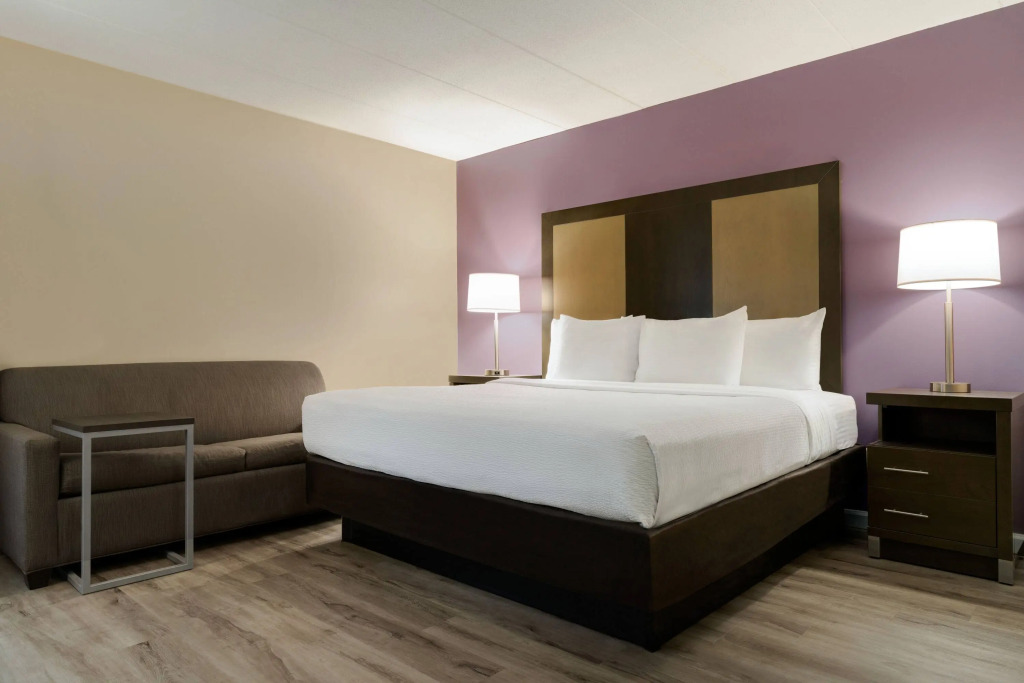 Spark by Hilton Waldorf