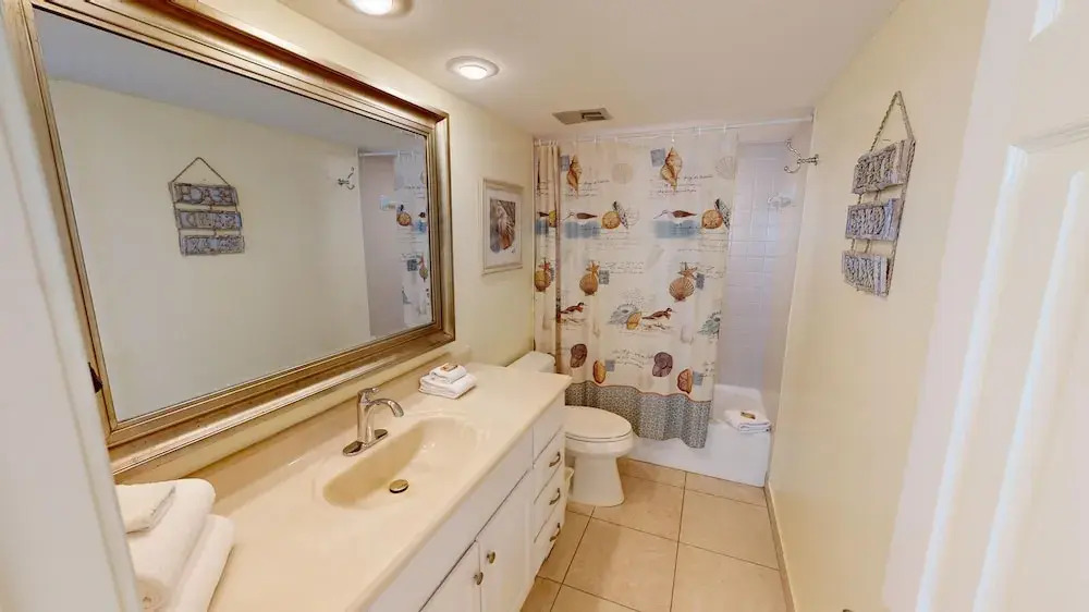 Beach House 602a 2 Bedroom Condo