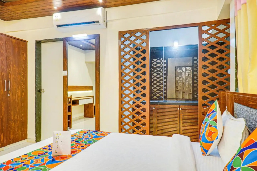 FabHotel Gravity Inn