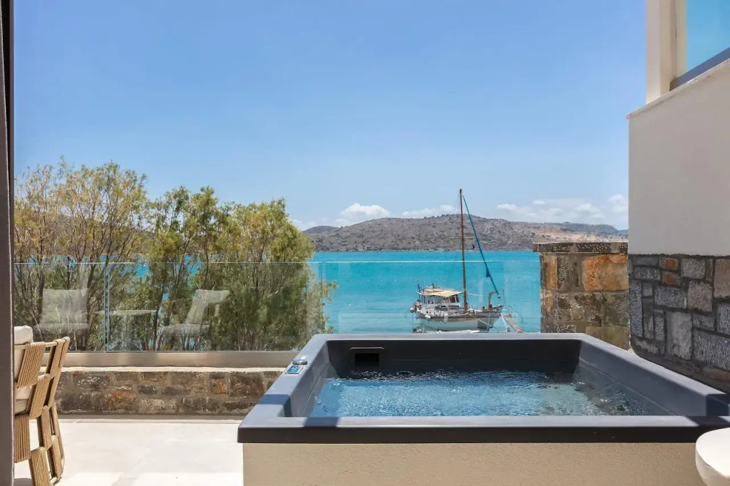 Naiades Boutique Hotel - Adults Only