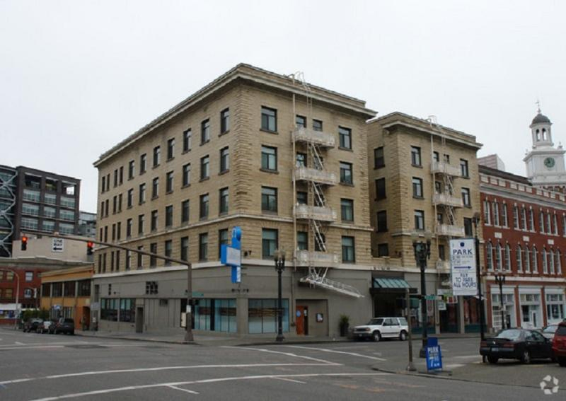 Washington Plaza - Portland