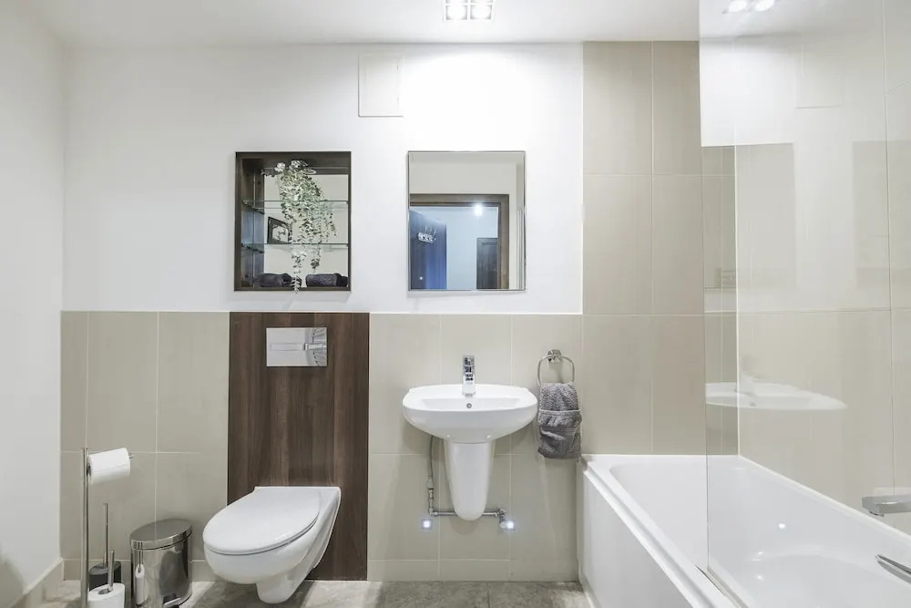 Modern Pet Friendly Apartment by MSS