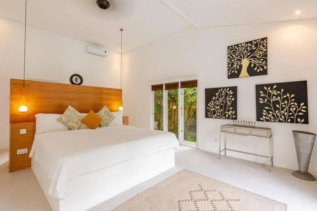 Villa Sitara, Sitara Villa Group
