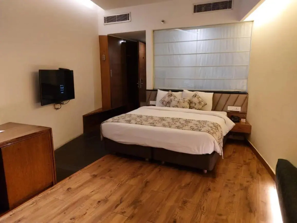 Wood Creek Resort & Spa Kasauli