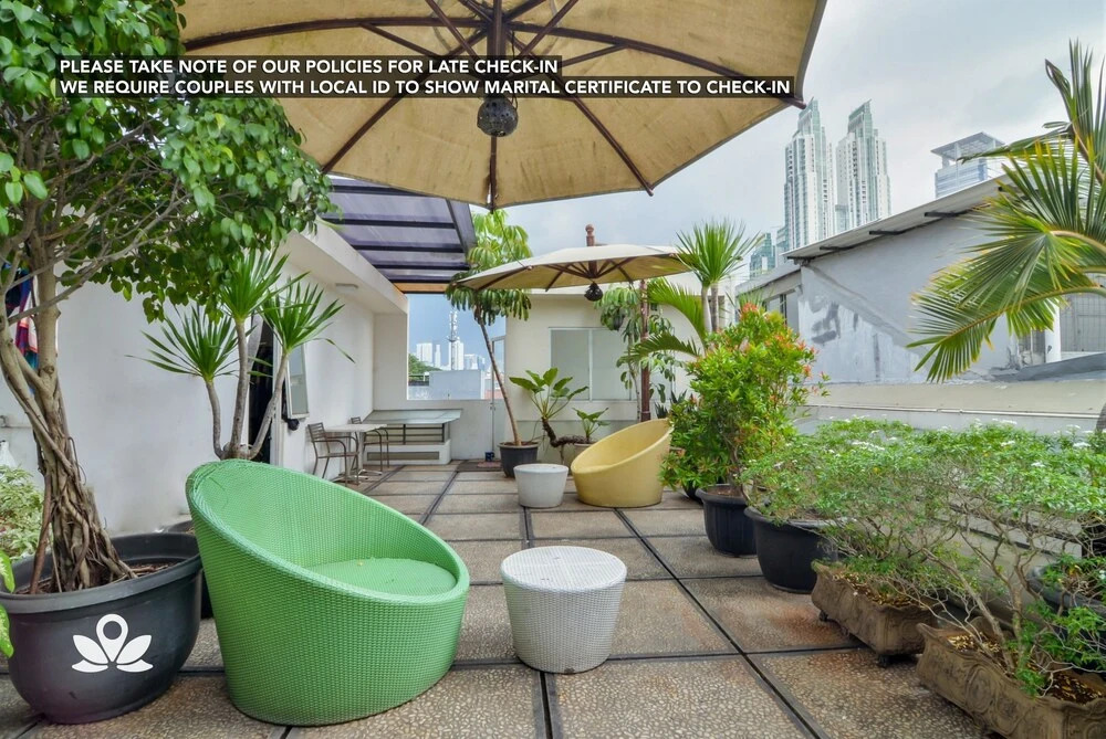 ZEN Rooms Capital Residence
