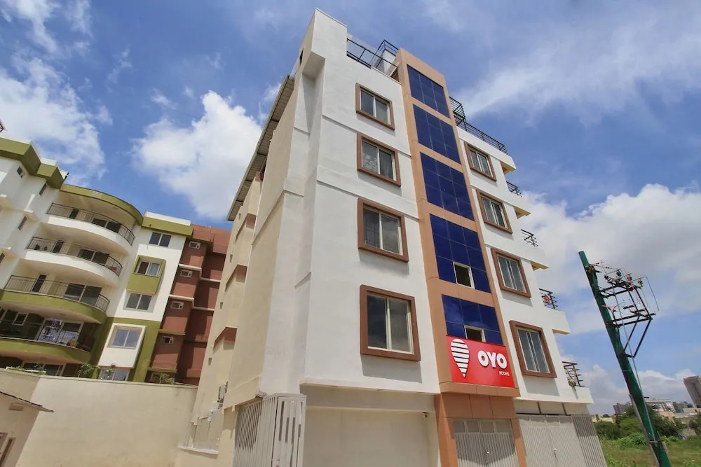 Hotel near Kristu Jayanti College