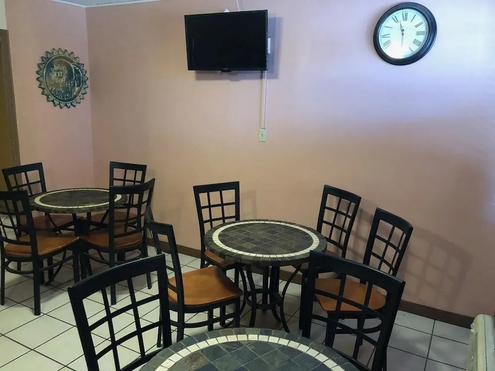 Happy Smart Inn I-10 Eloy and Casa Grande