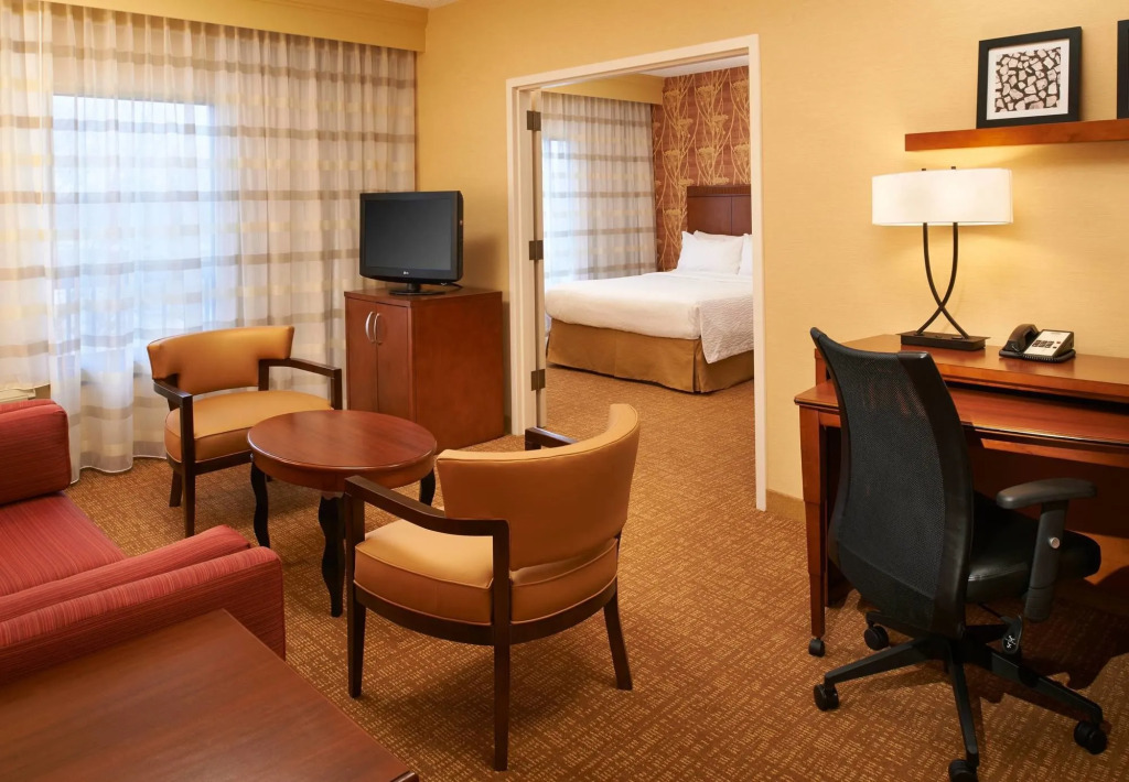 Comfort Inn & Suites Arlington Heights - Buffalo Grove