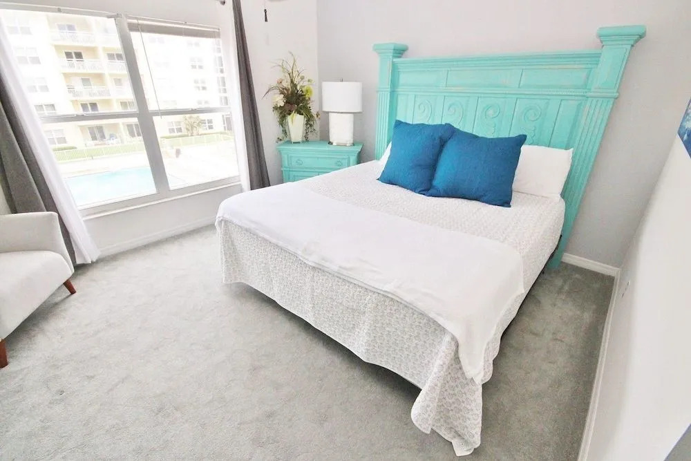 Sea Coast Gardens III 309 Apartment 2