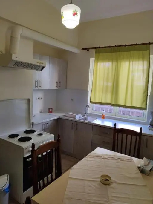 Kostas'House2