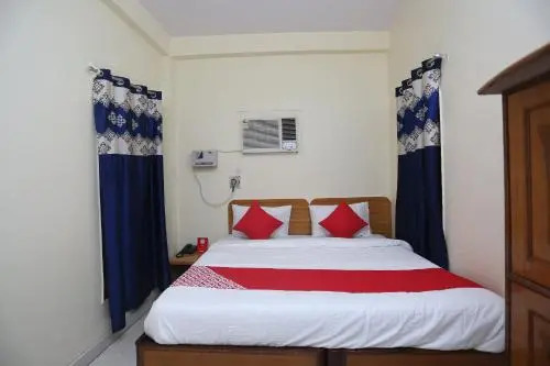 Oyo 23577 Hotel Awadh