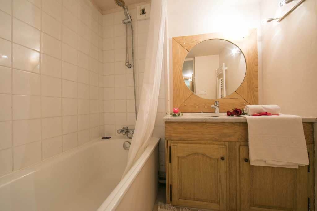 Grand Roc A104 Slopes 150m ,Parking & WiFi - Happy Rentals