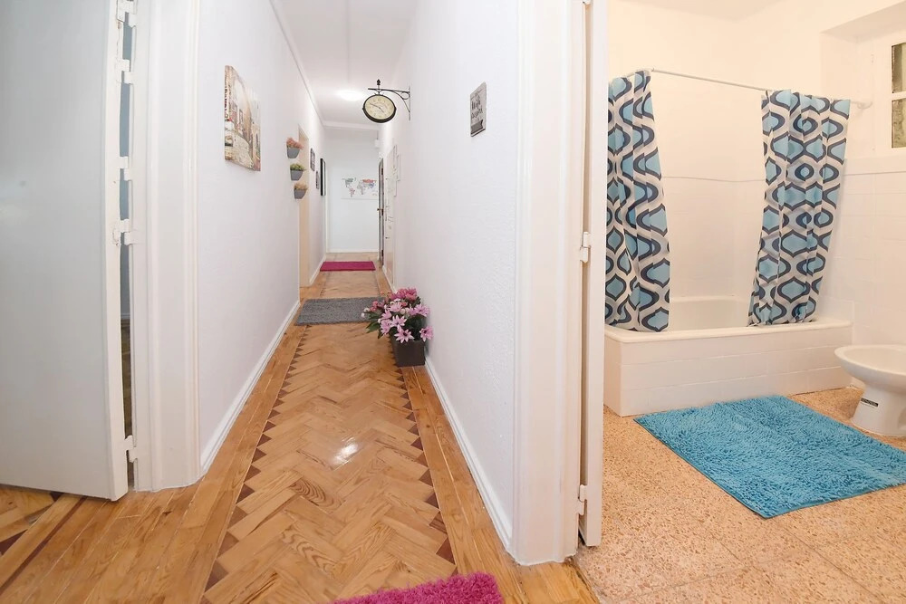 Royalty Hostel