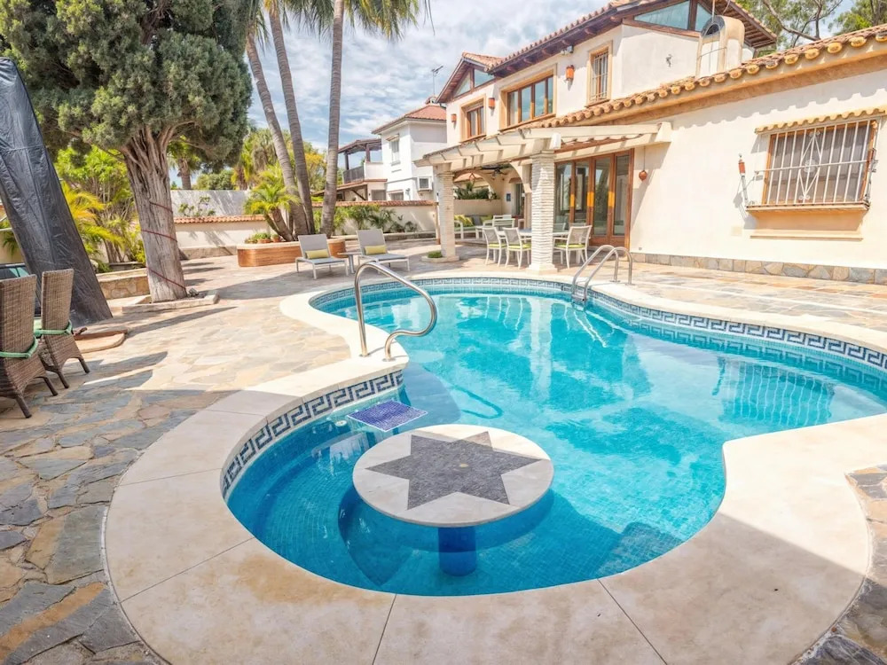 Villa Luna in Estepona