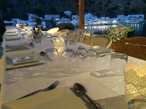 Porto Loutro II