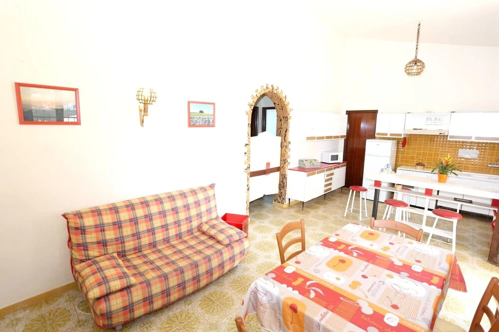 House With in Punta Braccetto With Furnished Terrace 500