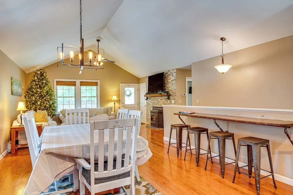 Private Community Beach: Family Conway Retreat!