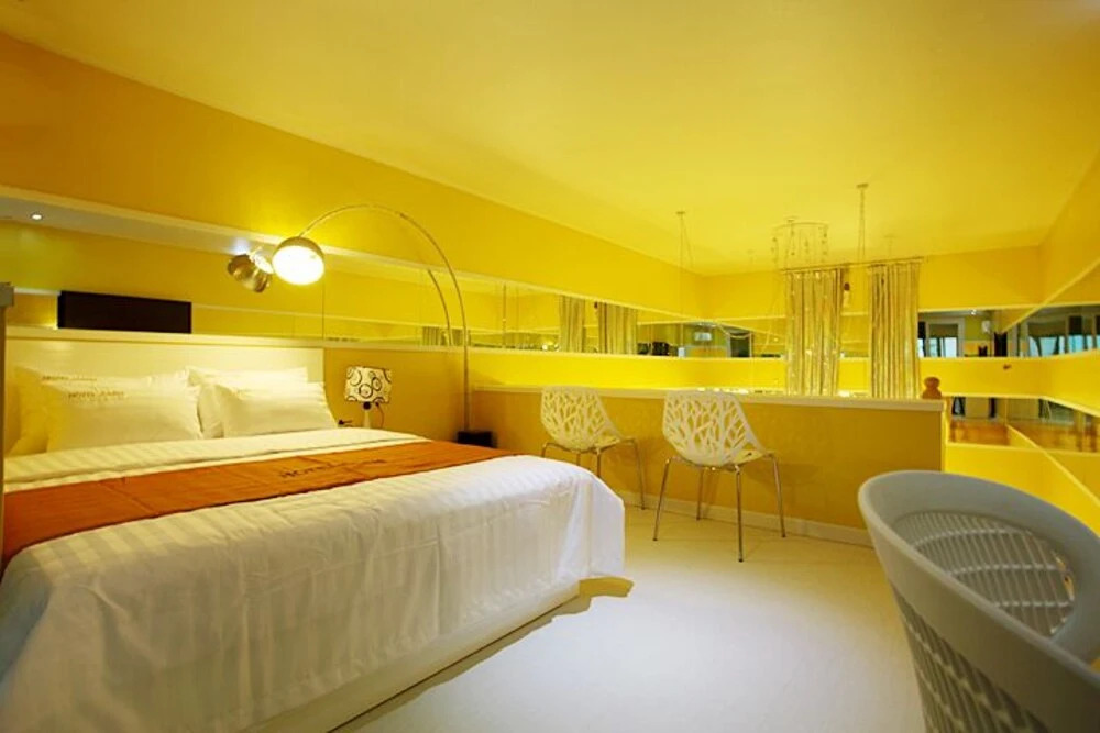 Ben Hotel