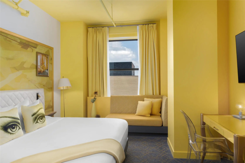 Angad Arts Hotel St Louis, Tapestry Collection by Hilton