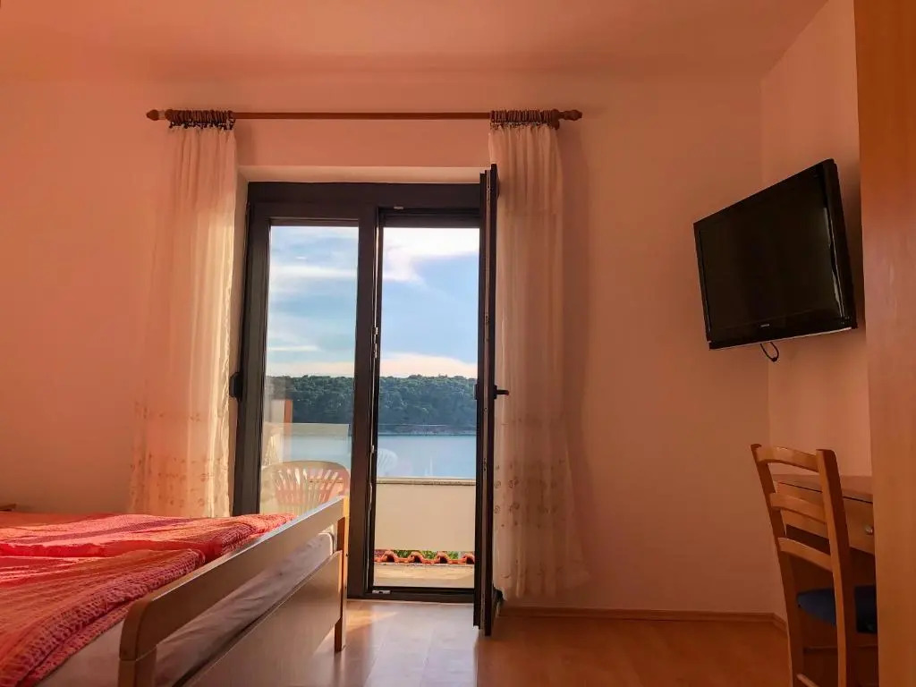 Apartments Palit
