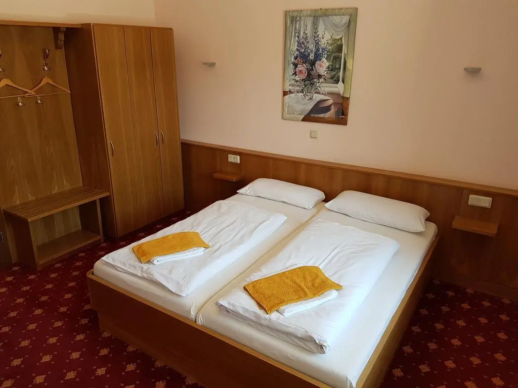 Hotel - Restaurant Sophienaue