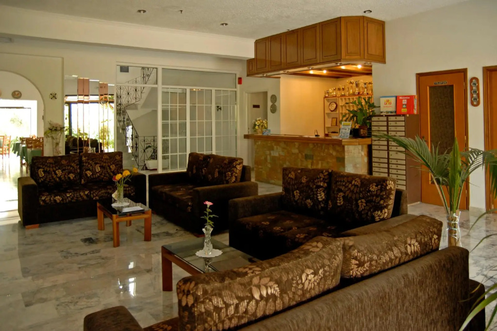 Hotel Tina Flora