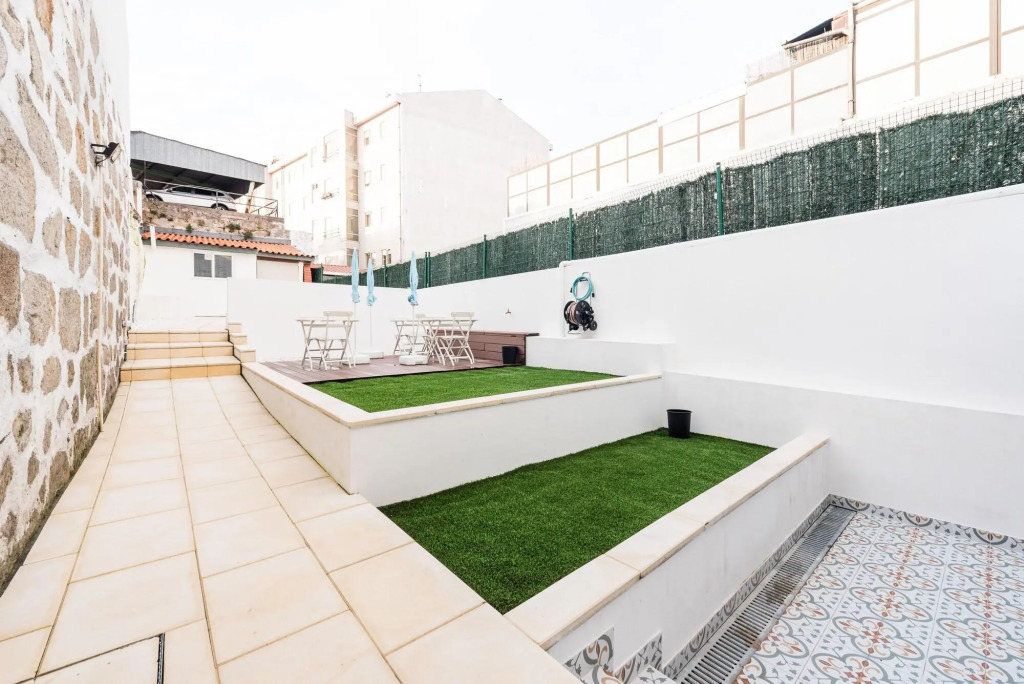 Antero Quental Residence