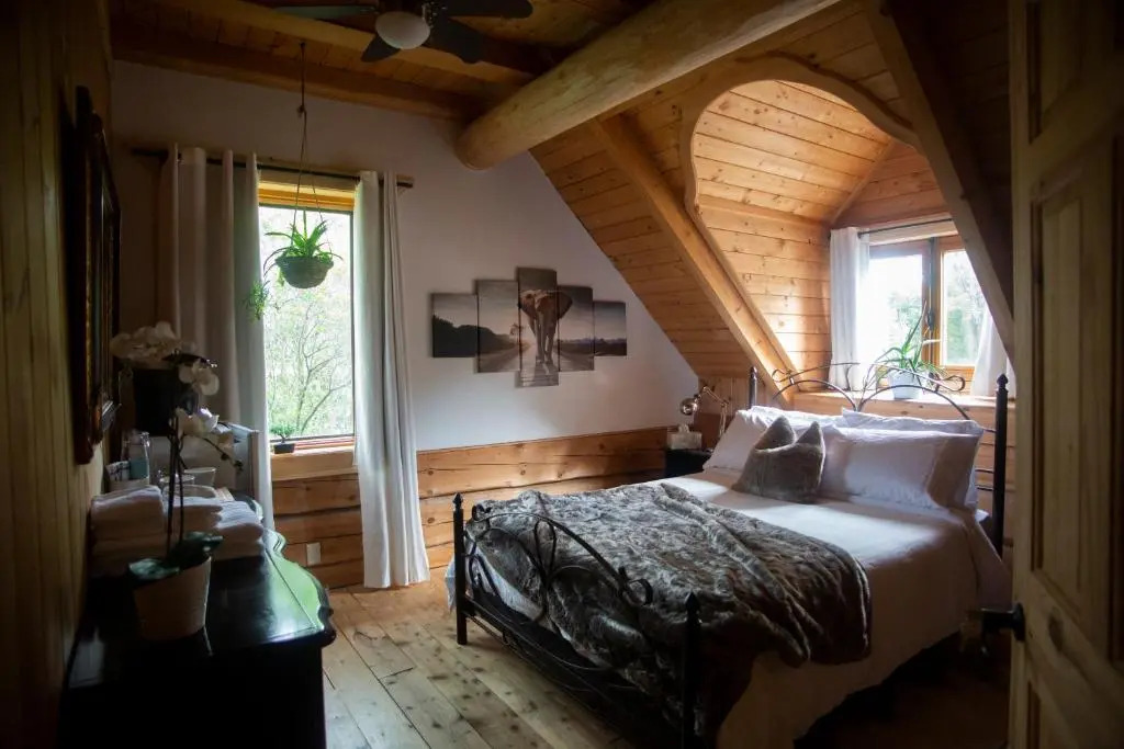 Hébergement "La Maison en Bois Rond"