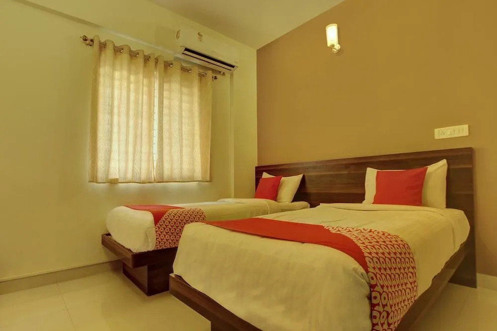 OYO 9946 CKB Apartment