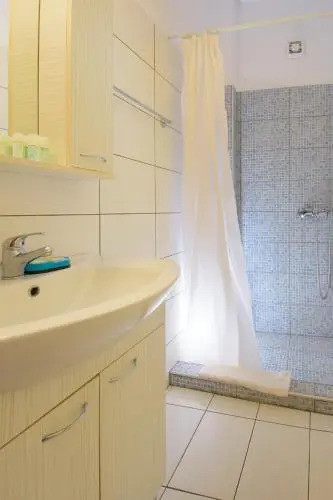 Eleftheria Sea Side Traditional House