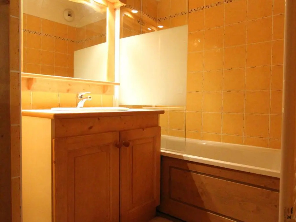 Appartement Lanslevillard, 3 pièces, 6 personnes - FR-1-508-113