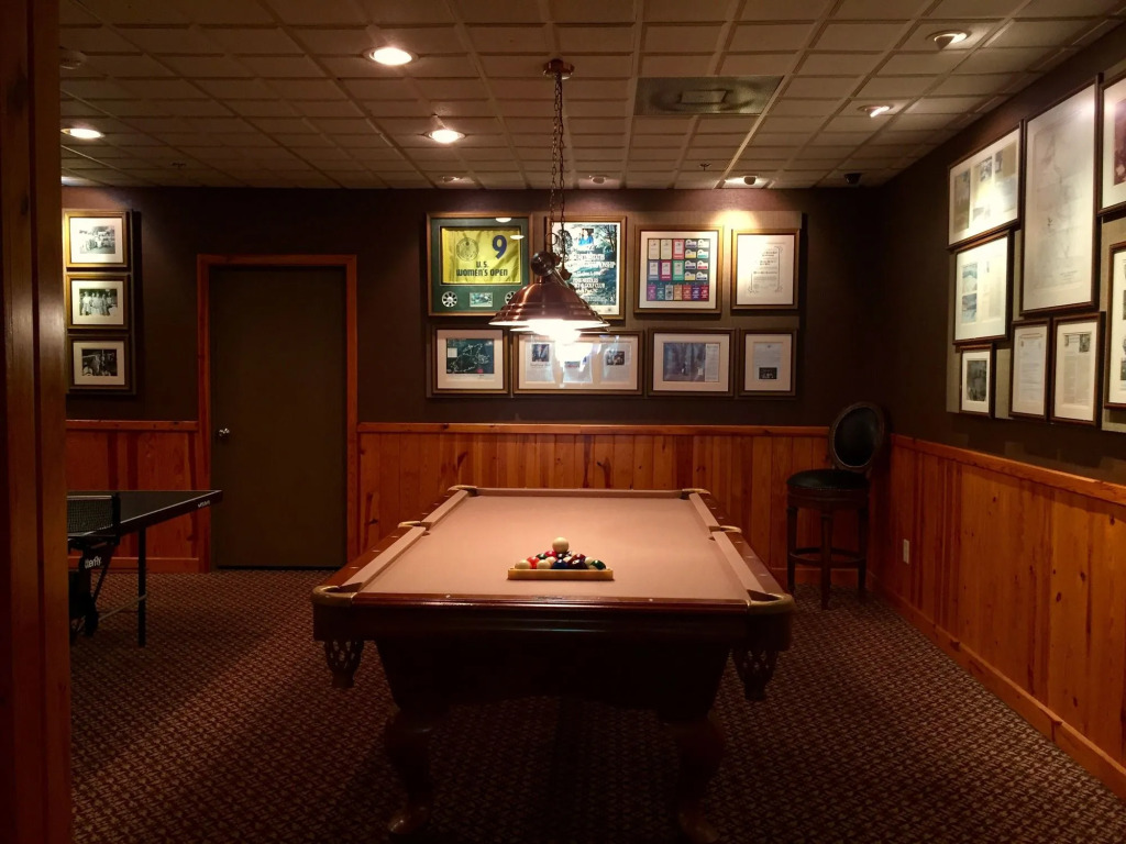 Pine Needles Lodge