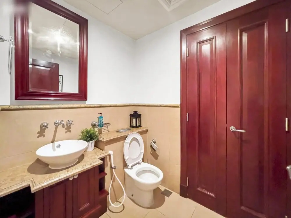 Gorgeous 1-br Downtown Dubai