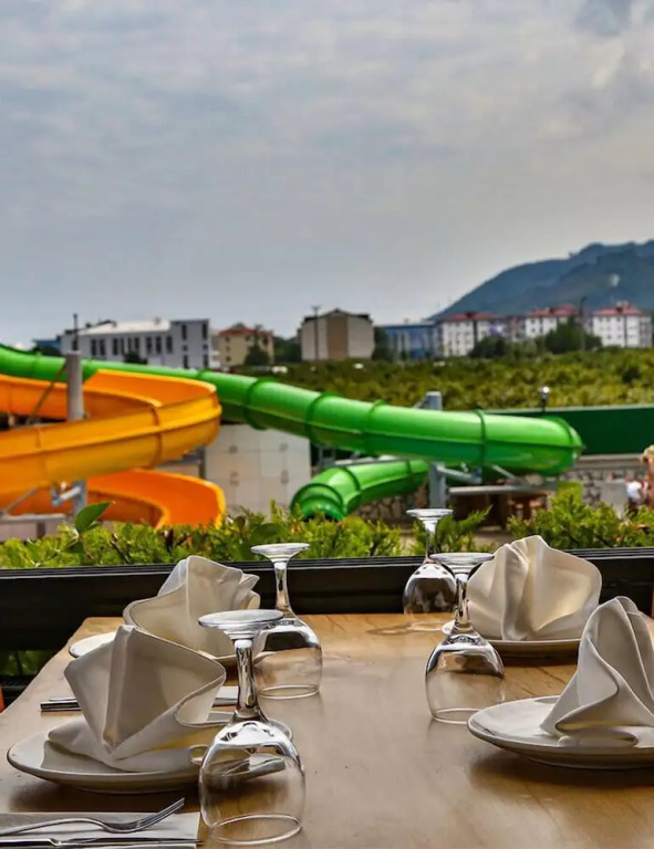 Grand Ayzek Otel