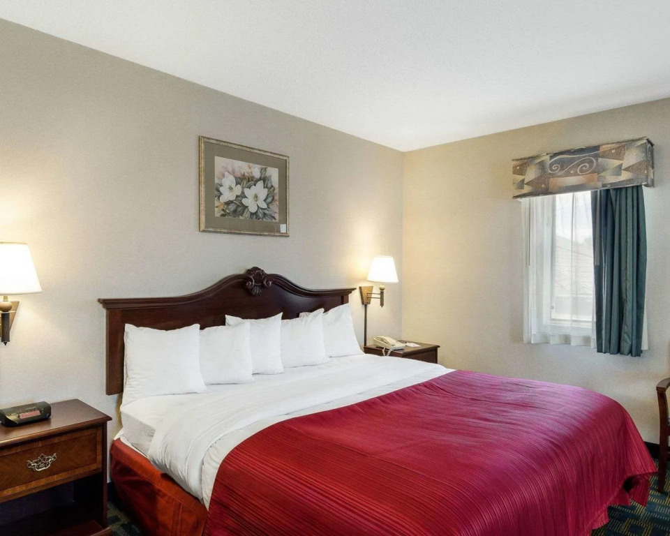 Quality Inn Marlborough (ex. Comfort Inn)