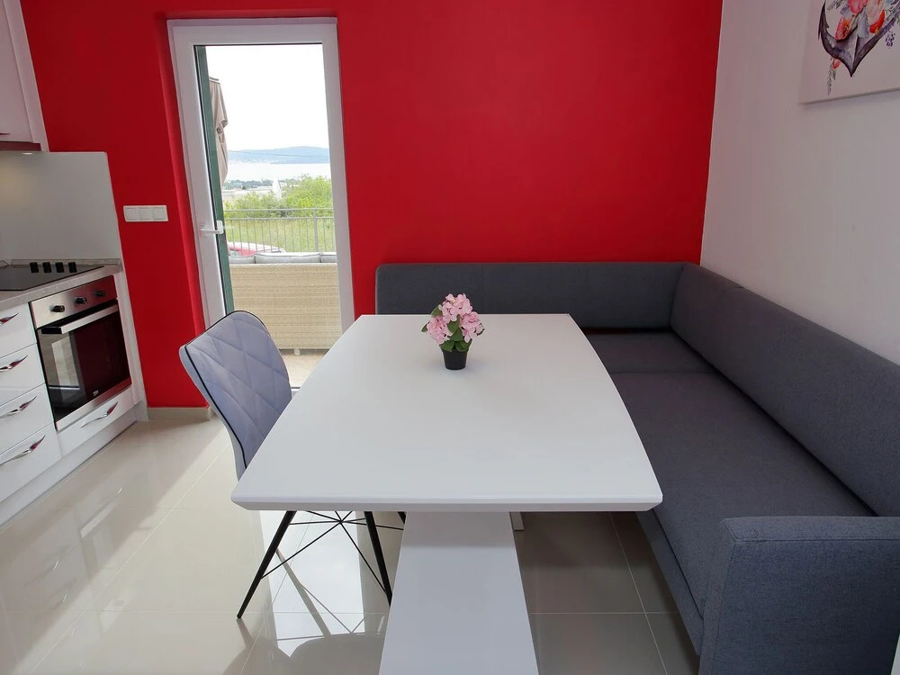 Newly Built Holiday Home in a Quiet Area, 2 Spacious sea View Terraces, Parking