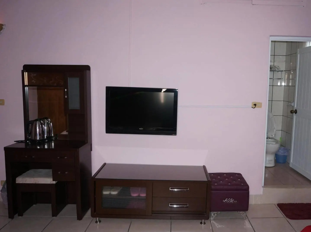 W Guest House