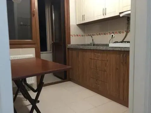 Mazlum Apart