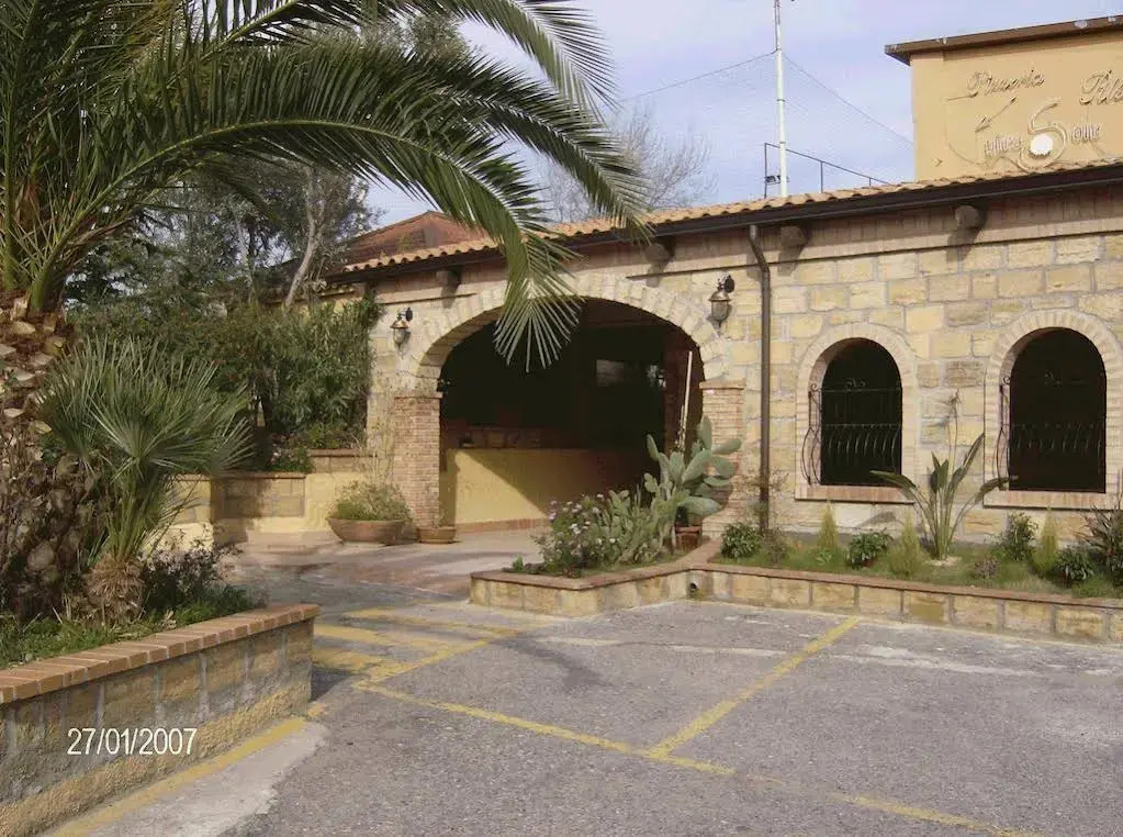 Girasole Guest House