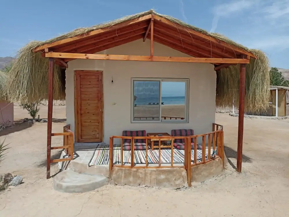 Shanty beach camp suer