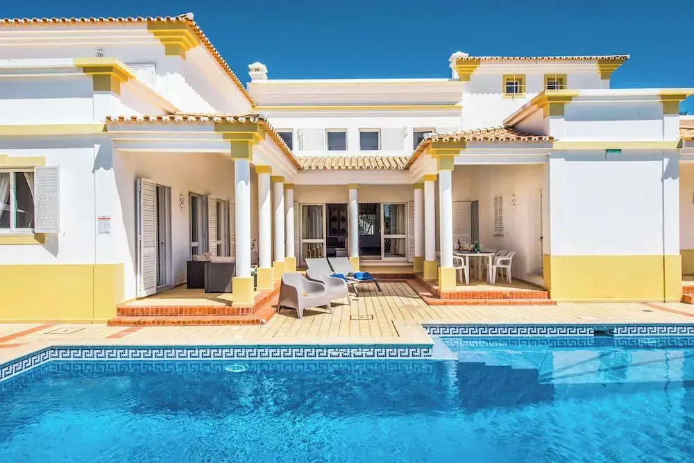 Villa Candeias