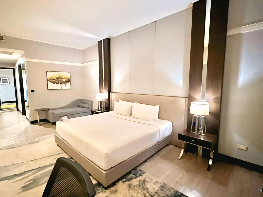 Le Charmé Suites - Subic