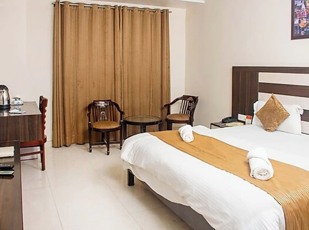 Hotel Pratap