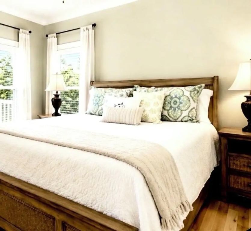 Santa Rosa Beach Haven w/ Rooftop + Pool Access